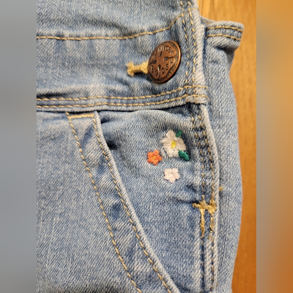 OshKosh Bgosh Vestbak Girls Light Overalls With Embroidered Flower Decor 4T - Picture 5 of 15
